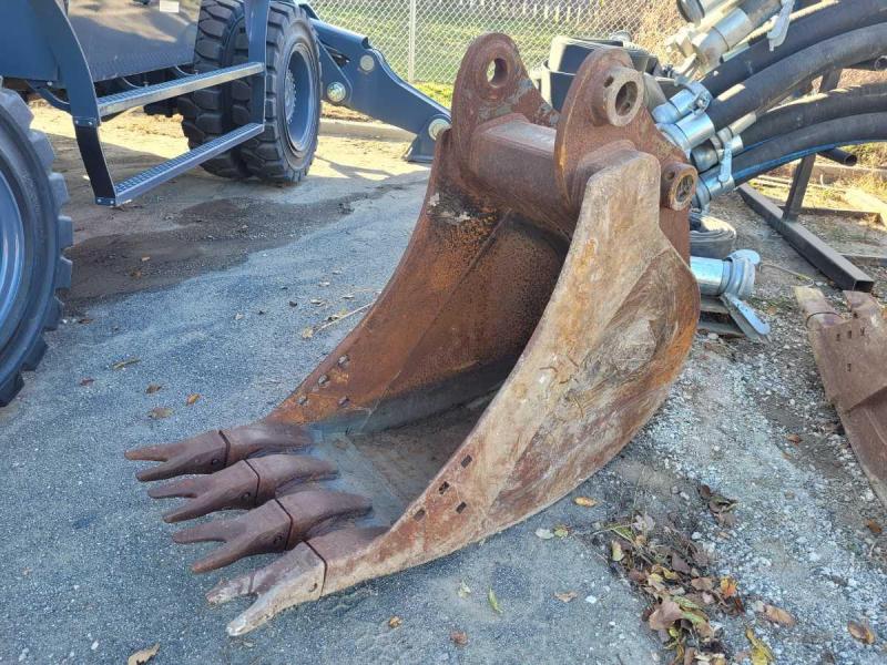 Bucket, PC160